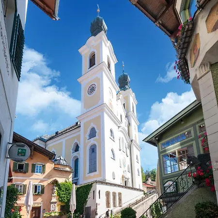 In Feichten Near Zentrum, Cleaning Included Appartamento
